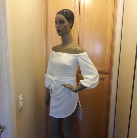 Dress - Picture 5 of 8